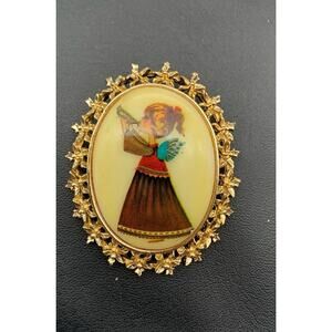 Vintage Tancer II Gold Tone Child Angel Cameo Style Brooch Transfer Mid Century